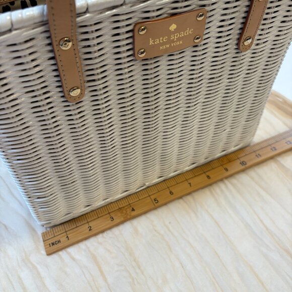 Kate Spade LIMITED EDITION Vintage White Straw Handbags $250 MSRP - Picture 11 of 13